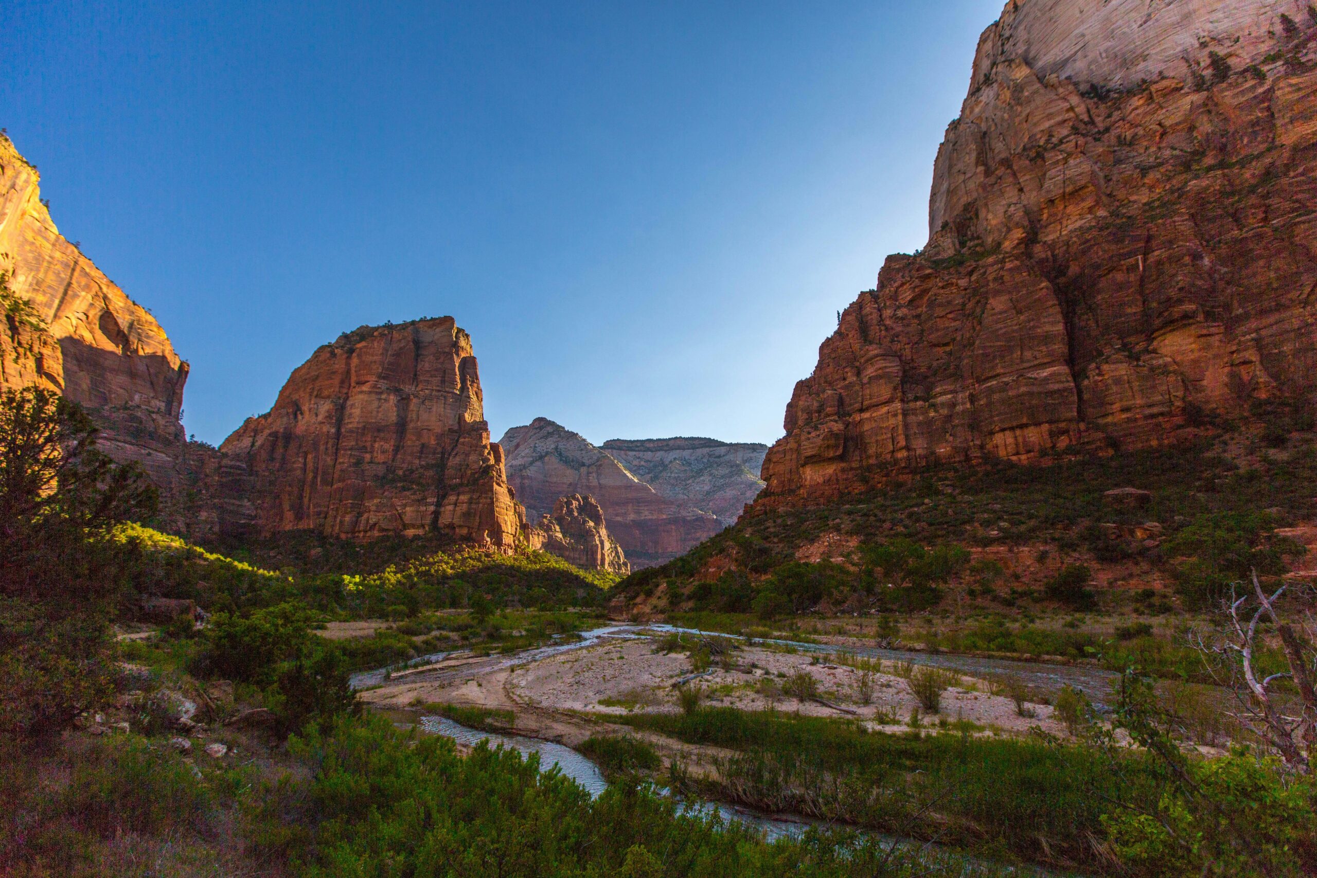 Angels Landing Hiking Guide – Zion National Park